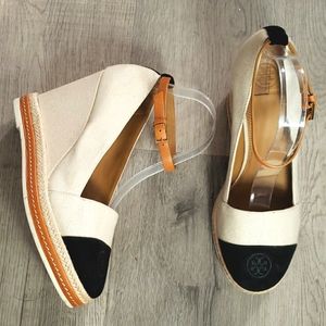 TORY BURCH CAP TOE LEATHER TRIMMED ESPADRILLE WEDGES